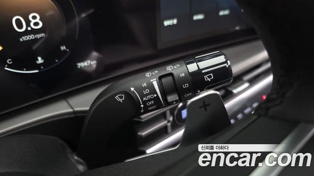 Hyundai Santa Fe 2025 — Şəkil 18/36