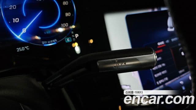 Mercedes-Benz EQS 2023 — Photo 3/35