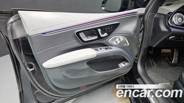 Mercedes-Benz EQS 2023 — Photo 35/35