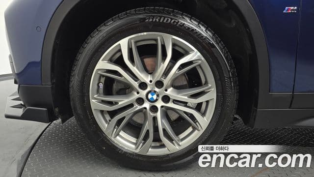 BMW X1 2018 — ფოტო 5/20