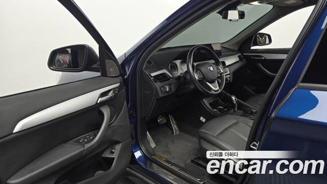 BMW X1 2018 — ფოტო 9/20
