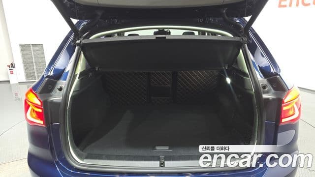 BMW X1 2018 — Photo 20/34