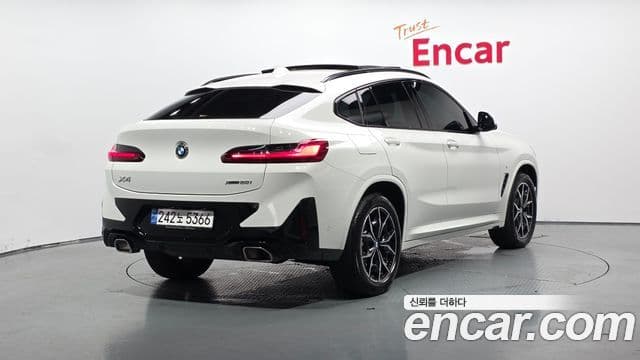 BMW X4 2023 — ფოტო 2/20