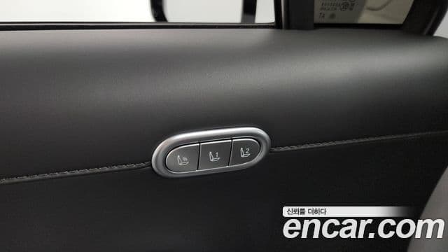 Hyundai Palisade 2025 — Photo 32/36