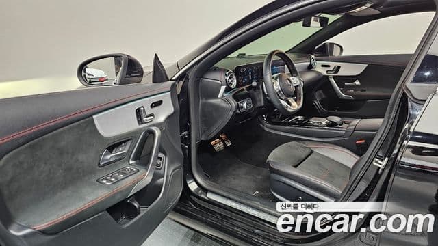 Mercedes-Benz CLA-Class 2020 — Şəkil 8/20