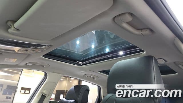 Genesis GV80 2020 — ფოტო 19/20