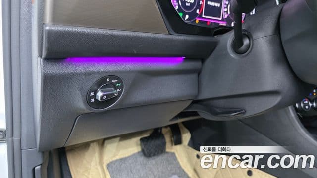 Volkswagen Jetta 2021 — Şəkil 12/20