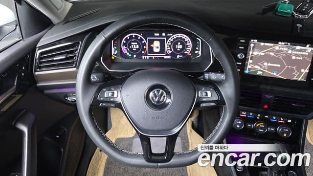 Volkswagen Jetta 2021 — Şəkil 13/20
