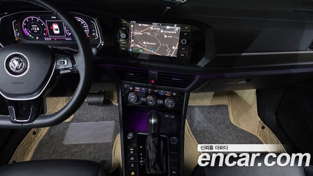 Volkswagen Jetta 2021 — Şəkil 14/20