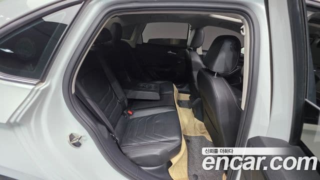 Volkswagen Jetta 2021 — Şəkil 17/20