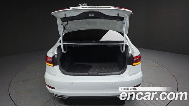 Volkswagen Jetta 2021 — Şəkil 20/20