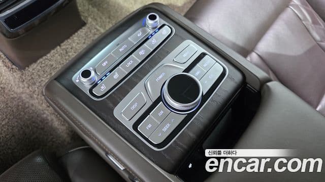 Kia The K9 2018 — ფოტო 18/20