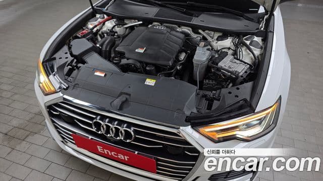 Audi A6 2021 — ფოტო 6/20