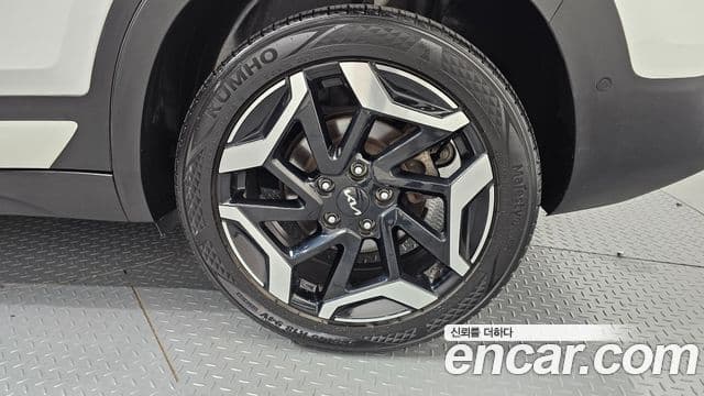 Kia Seltos 2024 — Photo 17/33