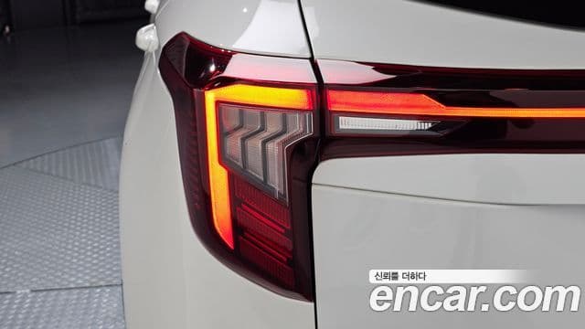 Kia Seltos 2024 — Photo 7/33