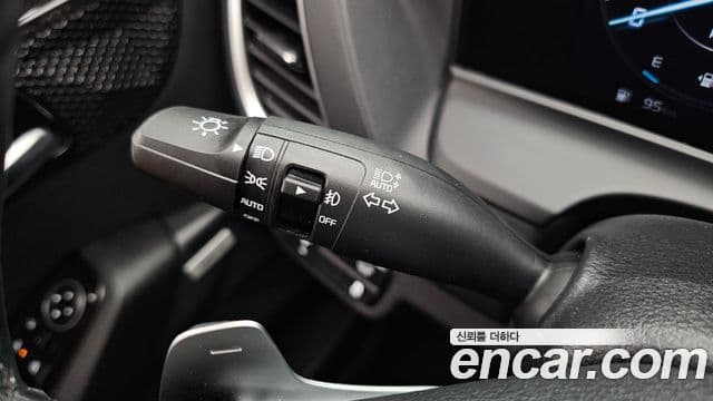 Kia Seltos 2024 — Photo 5/33