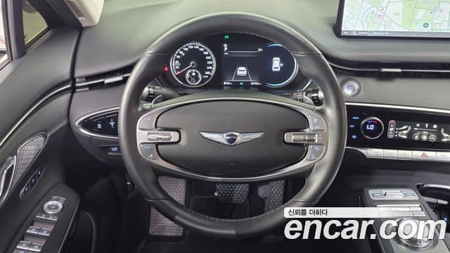 Genesis GV70 2021 — ფოტო 13/20