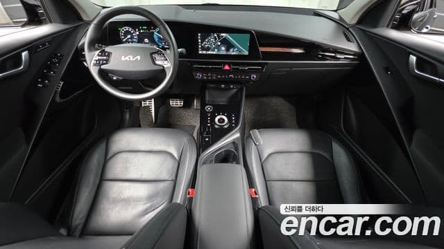 Kia Niro 2022 — Şəkil 10/20