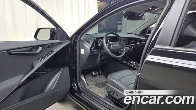 Kia Niro 2022 — Şəkil 8/20