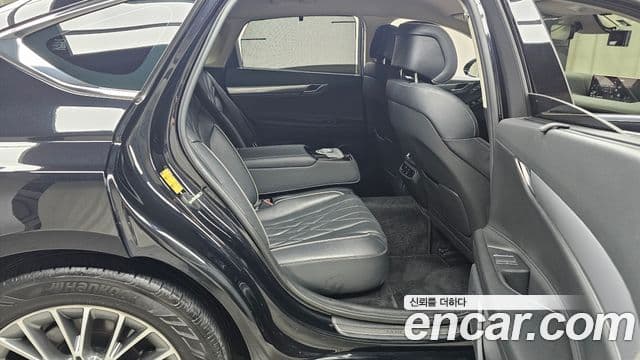 Genesis Electrified G80 2020 — ფოტო 11/20