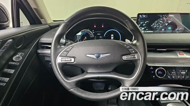 Genesis Electrified G80 2020 — ფოტო 13/20