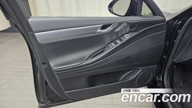 Genesis G80 2020 — ფოტო 23/32