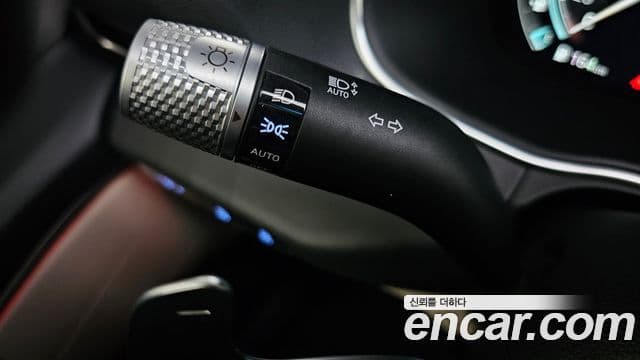 Genesis GV80 2023 — ფოტო 23/33