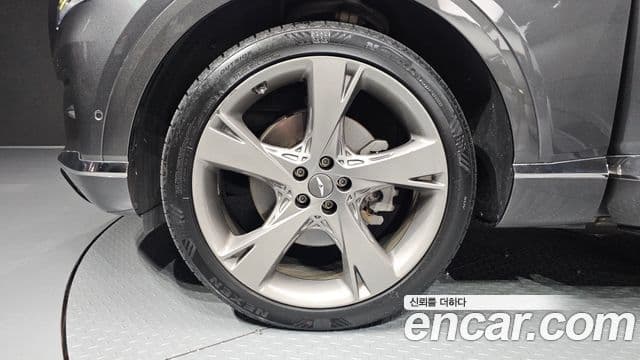 Genesis GV80 2020 — ფოტო 5/20
