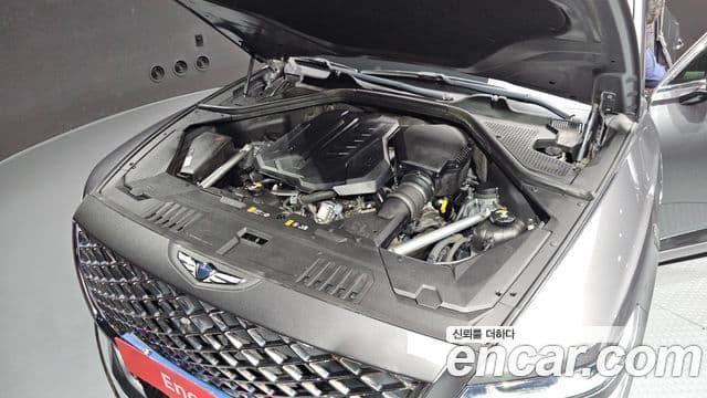 Genesis GV80 2020 — ფოტო 6/20