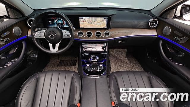 Mercedes-Benz E-Class 2019 — Şəkil 7/20