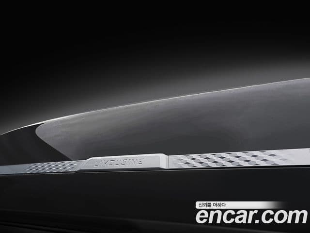 Kia Carnival 2023 — Photo 2/12