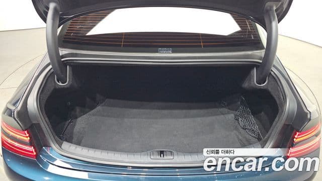 Genesis G80 2023 — Şəkil 32/34