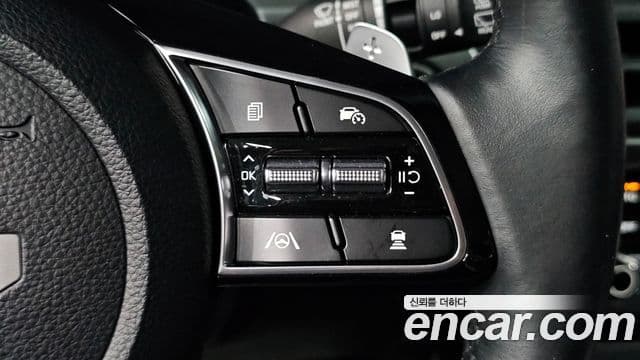 Kia Seltos 2024 — Şəkil 16/20