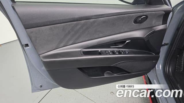 Hyundai The New Avante Hybrid 2021 — Şəkil 8/31