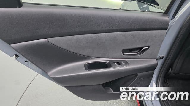 Hyundai The New Avante Hybrid 2021 — Şəkil 23/31