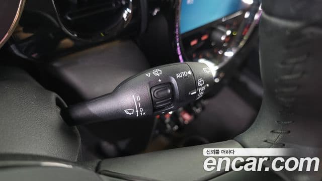 Mini Cooper 2023 — фото 14 из 20