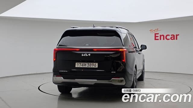 Kia Carnival 2024 — Şəkil 4/20