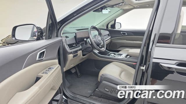 Kia Carnival 2024 — Şəkil 10/20