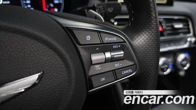 Genesis G70 2019 — Şəkil 18/20