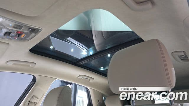 Genesis GV70 2023 — Şəkil 19/20