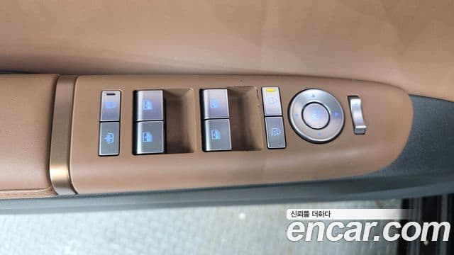 Hyundai Grandeur 2023 — Фото 11/20