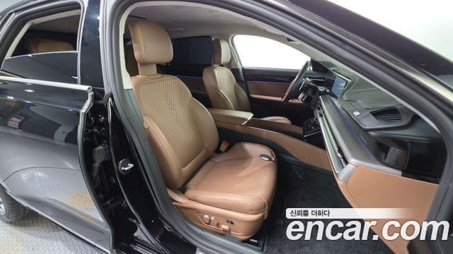 Hyundai Grandeur Hybrid 2023 — Photo 3/45