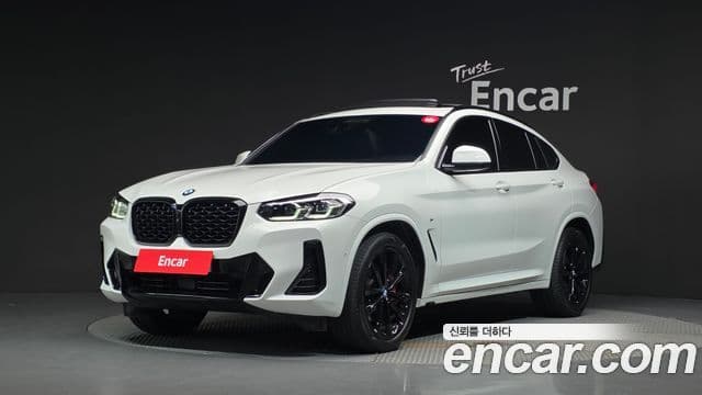BMW X4 2025 — Фото 1/20