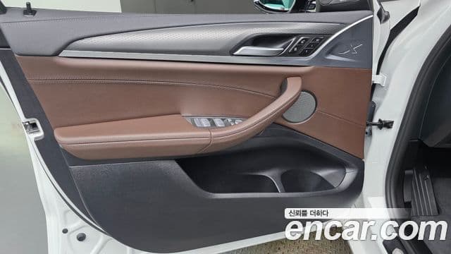 BMW X4 2025 — ფოტო 17/40