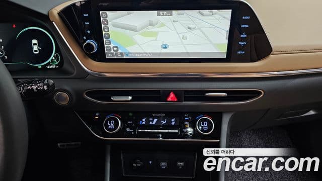 Hyundai Sonata 2019 — Фото 12/20