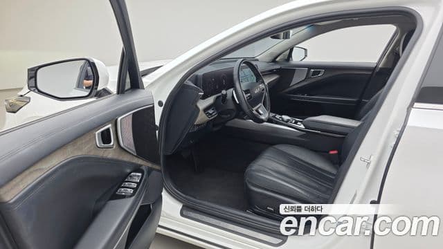 Kia K8 2021 — Şəkil 10/20