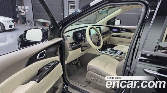 Kia Carnival 2022 — Şəkil 10/20