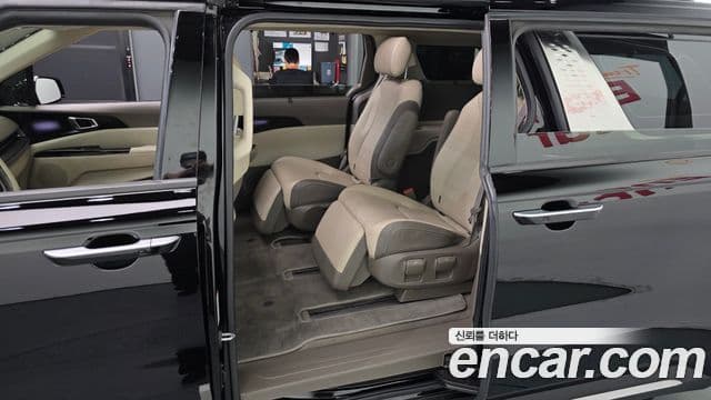Kia Carnival 2022 — Şəkil 11/20