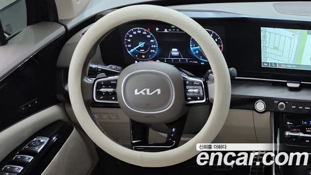 Kia Carnival 2022 — Şəkil 13/20