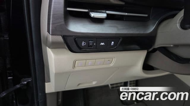 Kia Carnival 2022 — Şəkil 14/20